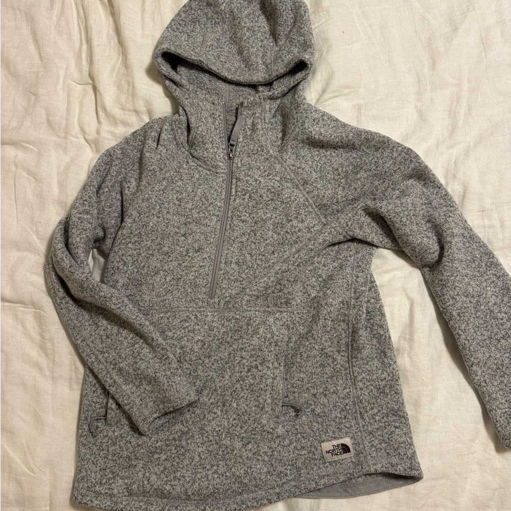 The North Face Women’s Half Zip Sweater in Heather Gray